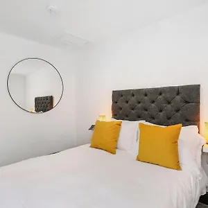 Apartment Tyme On Kingsway